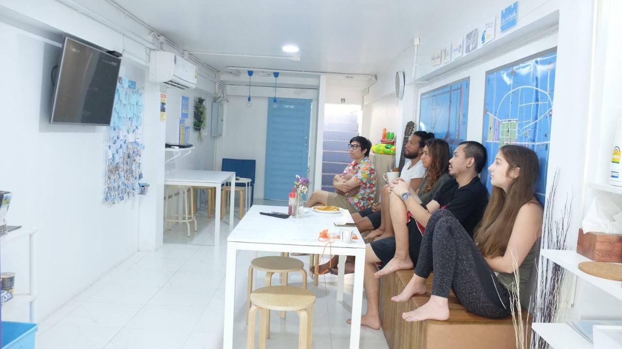A Dude Mini Hostel (Adults Only) Chiang Mai Luaran gambar